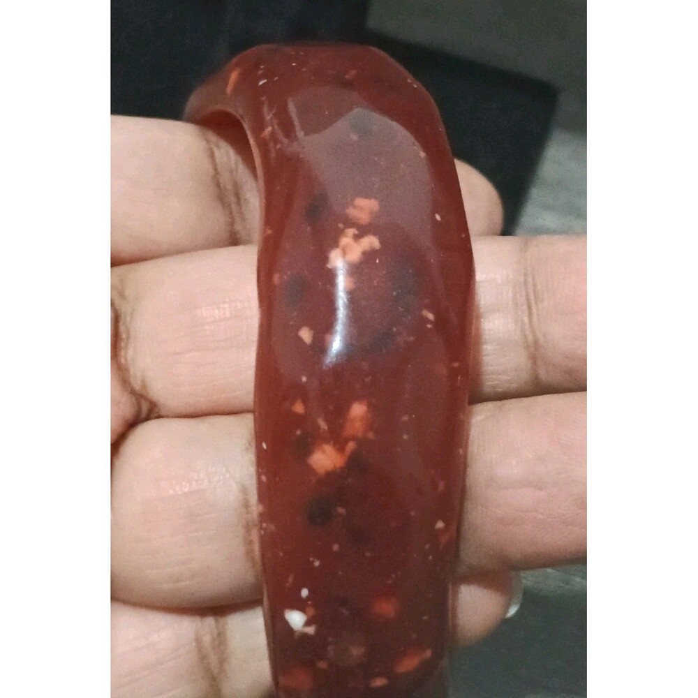 Lucite Red Amber Confetti Flecks Chunky Wavy Vintage Bangle Bracelet